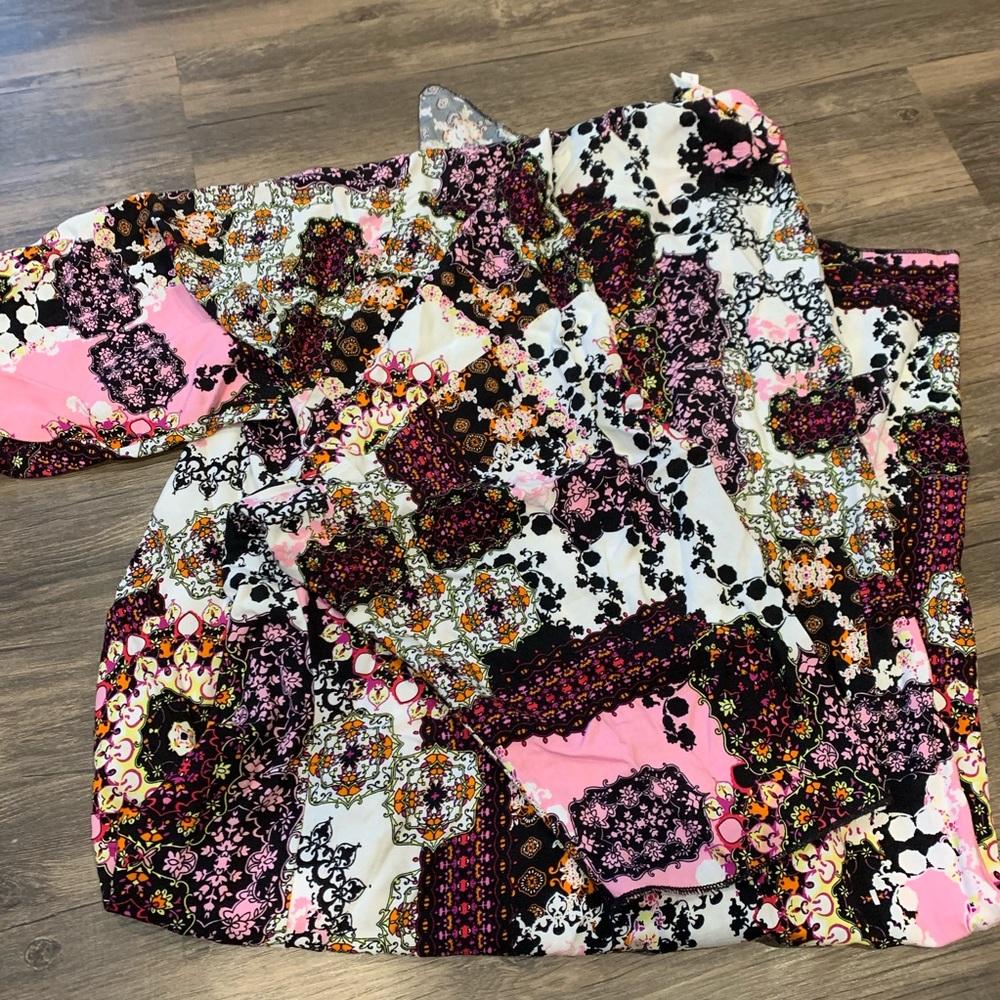 Floral Large Lularoe Shirley